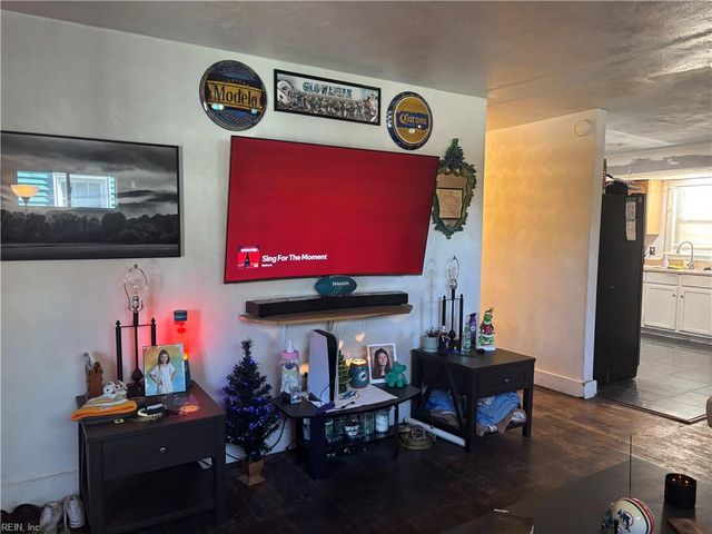 103 Swain AVE, Chesapeake, VA 23323