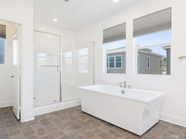 27399 Fox Den Place, Valencia, CA 91381