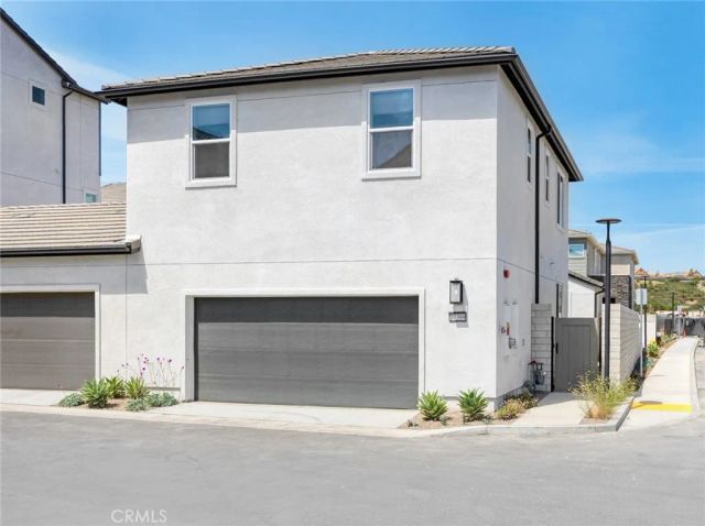 27399 Fox Den Place, Valencia, CA 91381
