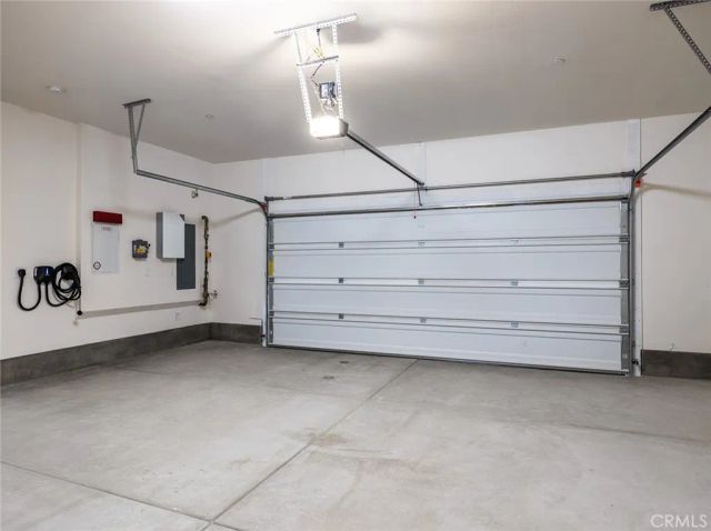 27399 Fox Den Place, Valencia, CA 91381