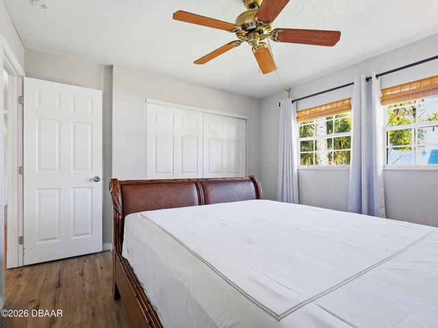 28 Country Club Dr # B, New Smyrna Beach, FL 32168