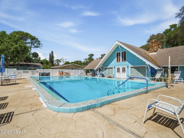 28 Country Club Dr # B, New Smyrna Beach, FL 32168