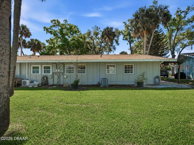 28 Country Club Dr # B, New Smyrna Beach, FL 32168