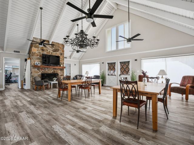 28 Country Club Dr # B, New Smyrna Beach, FL 32168