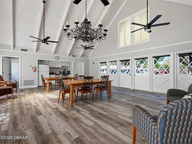 28 Country Club Dr # B, New Smyrna Beach, FL 32168