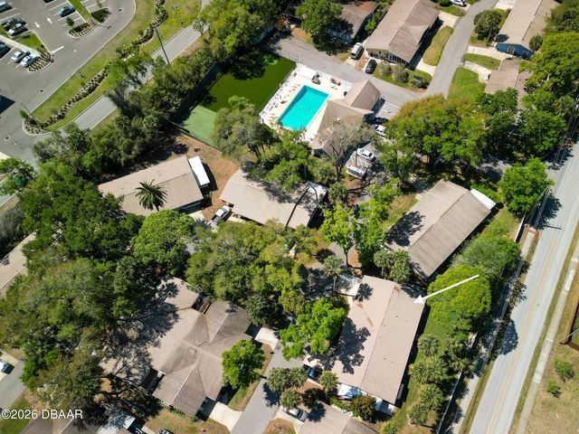 28 Country Club Dr # B, New Smyrna Beach, FL 32168