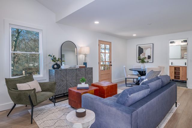 871 Carter St, Nashville, TN 37206