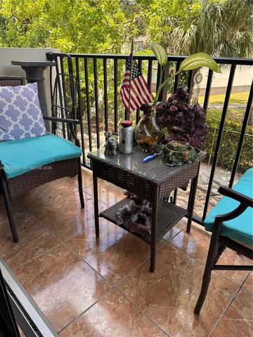7115 NW 179th St 207, Hialeah, FL 33015