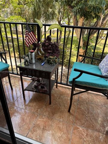7115 NW 179th St 207, Hialeah, FL 33015