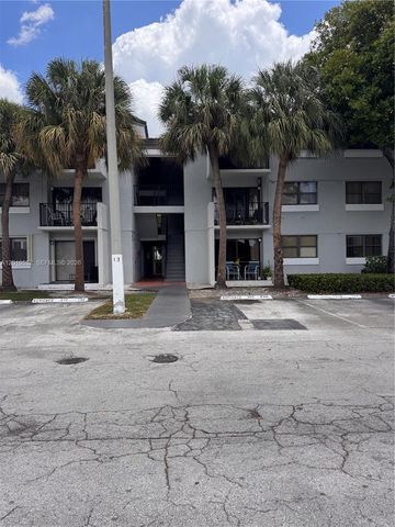 7115 NW 179th St 207, Hialeah, FL 33015