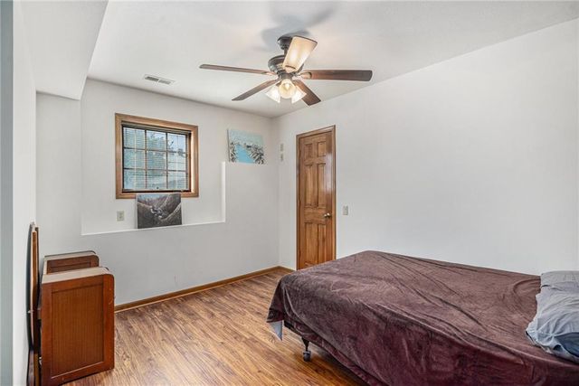 4001 N 37th Street, St Joseph, MO 64506