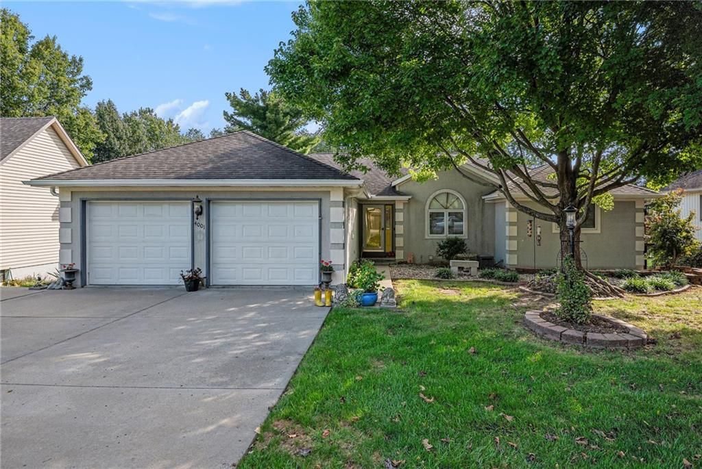 4001 N 37th Street, St Joseph, MO 64506