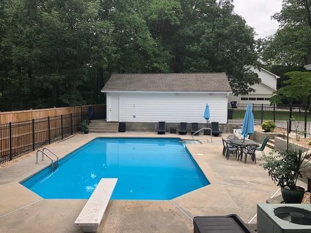 11 Queen Anne Drive SE, Mableton, GA 30126