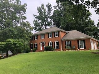 11 Queen Anne Drive SE, Mableton, GA 30126