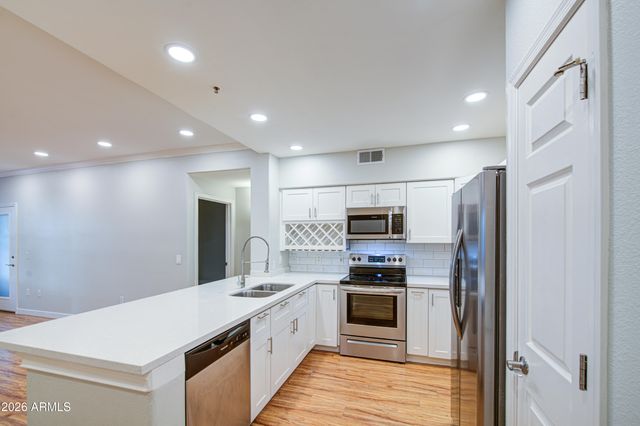 20100 N 78TH Place 1165, Scottsdale, AZ 85255