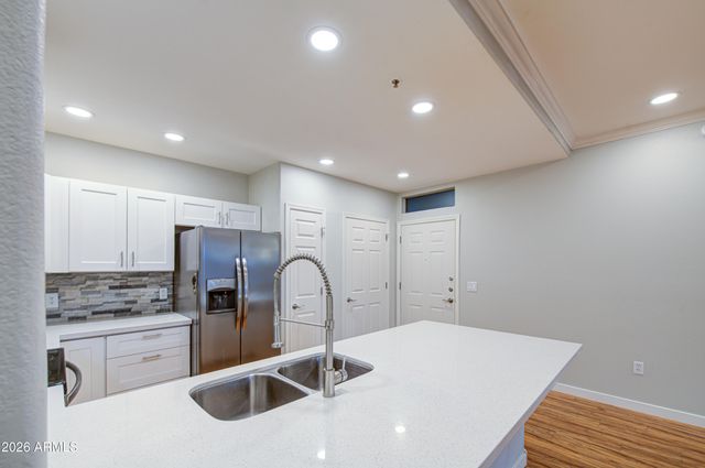 20100 N 78TH Place 1165, Scottsdale, AZ 85255