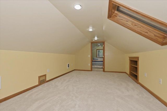 2862 Wellington Street, Duluth, MN 55806