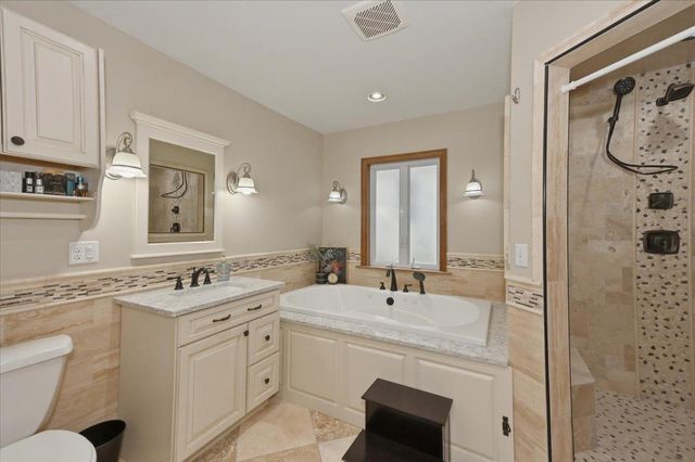 2862 Wellington Street, Duluth, MN 55806