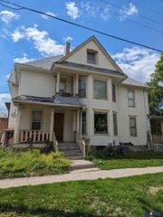 1545 F Street, Lincoln, NE 68508