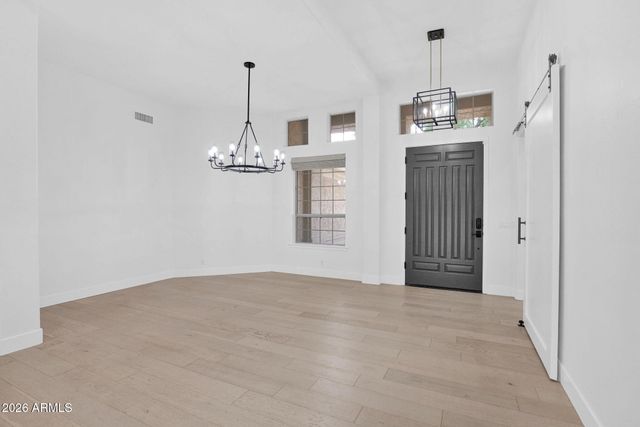 5559 E SHEENA Drive, Scottsdale, AZ 85254