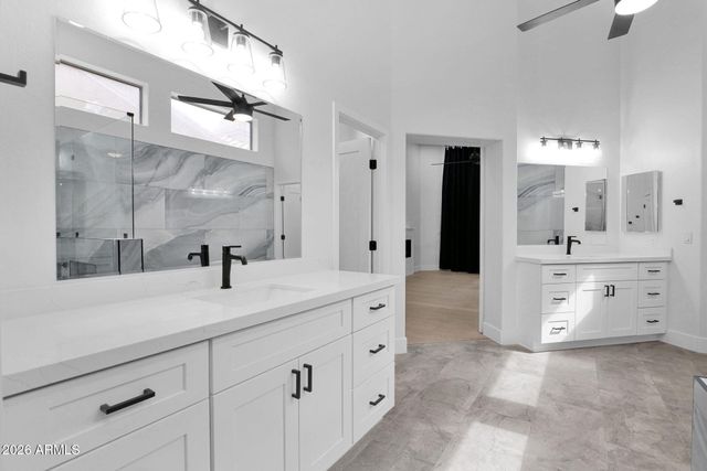 5559 E SHEENA Drive, Scottsdale, AZ 85254