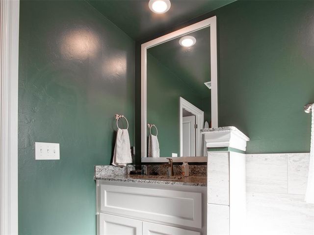 1509 NE 35th Street, Moore, OK 73160