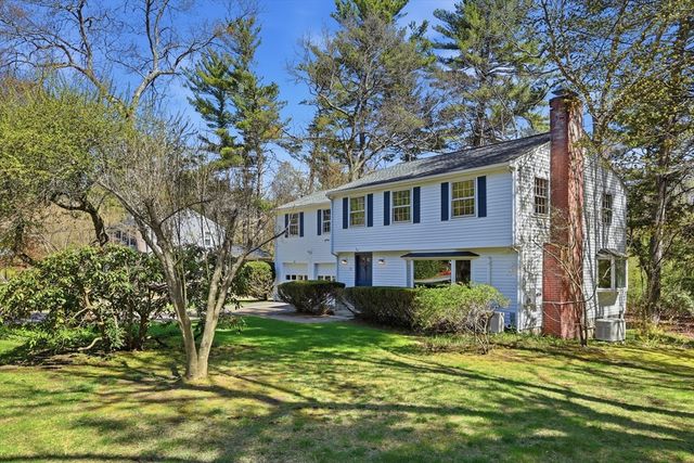 76 Alcott St, Acton, MA 01720
