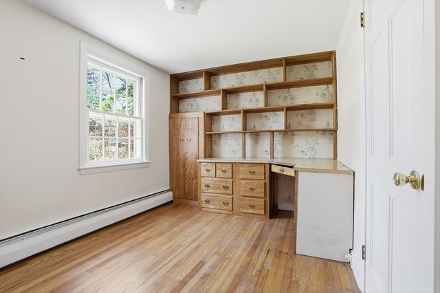 76 Alcott St, Acton, MA 01720