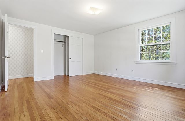 76 Alcott St, Acton, MA 01720