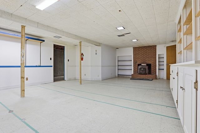 76 Alcott St, Acton, MA 01720