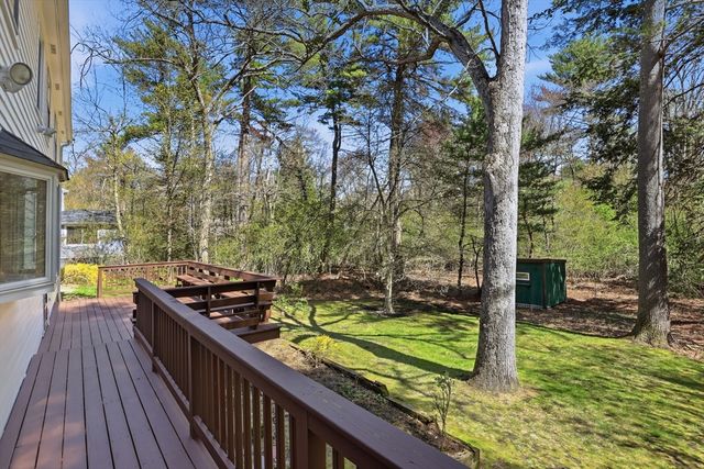 76 Alcott St, Acton, MA 01720