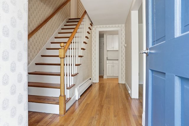 76 Alcott St, Acton, MA 01720