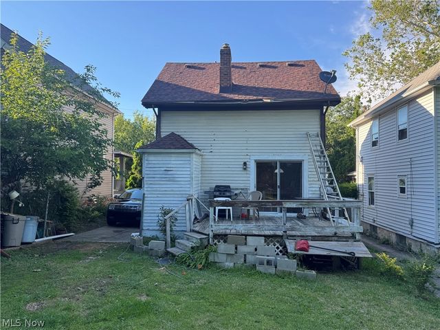 2311 Montclair Avenue, Cleveland, OH 44109