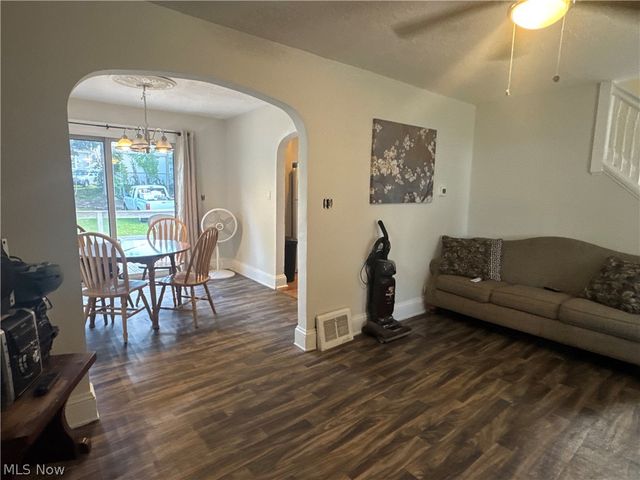 2311 Montclair Avenue, Cleveland, OH 44109