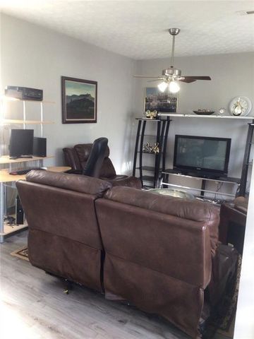 5679 Jubilant Drive, Rex, GA 30273