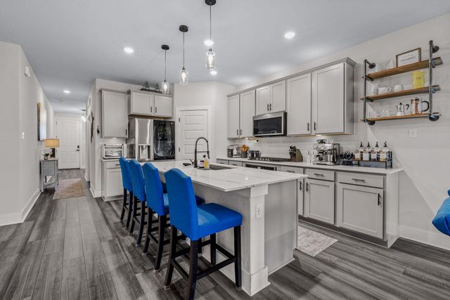 307 Gray Fox LOOP, Hutto, TX 78634