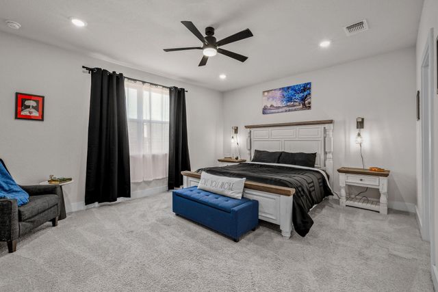 307 Gray Fox LOOP, Hutto, TX 78634