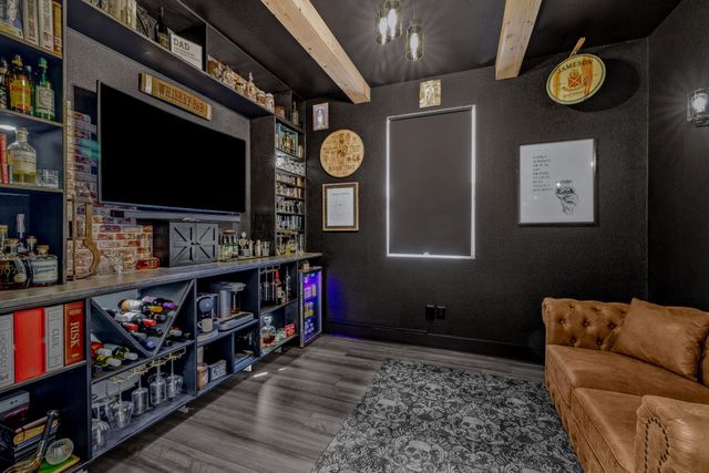 307 Gray Fox LOOP, Hutto, TX 78634