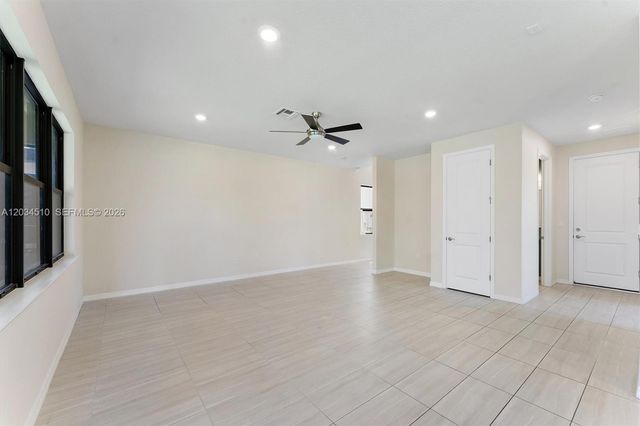 2485 Primrose Place, Oakland Park, FL 33309