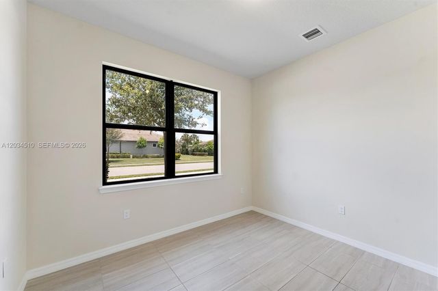 2485 Primrose Place, Oakland Park, FL 33309