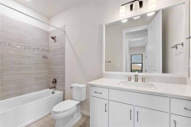 2485 Primrose Place, Oakland Park, FL 33309