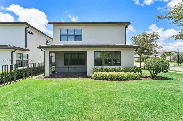 2485 Primrose Place, Oakland Park, FL 33309