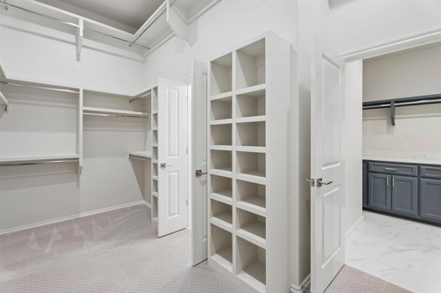 4010 S Dogwood Place, Broken Arrow, OK 74012
