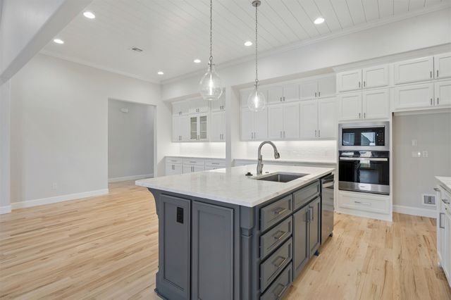 4010 S Dogwood Place, Broken Arrow, OK 74012