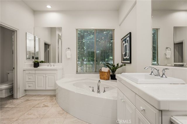 10533 Emerson Bend, Tustin, CA 92782