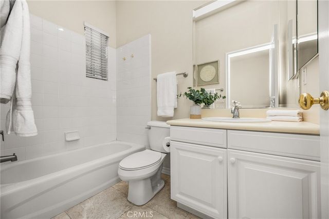 10533 Emerson Bend, Tustin, CA 92782