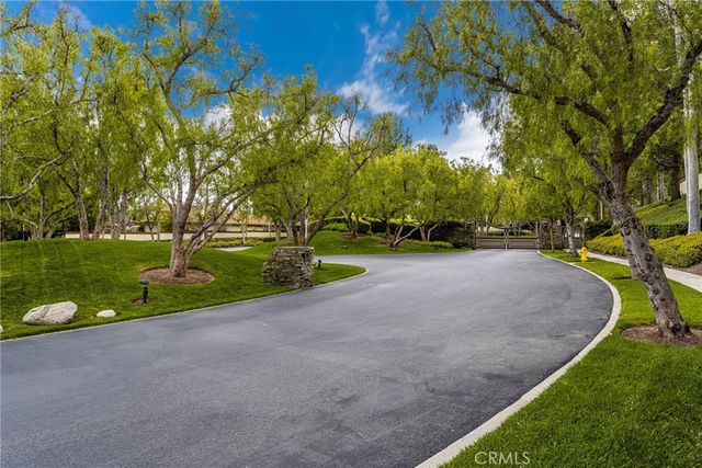 10533 Emerson Bend, Tustin, CA 92782