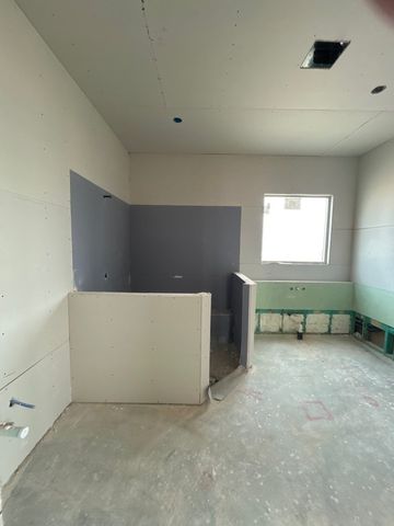 811 Valley Ridge Road, Van Alstyne, TX 75495