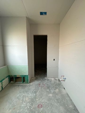 811 Valley Ridge Road, Van Alstyne, TX 75495