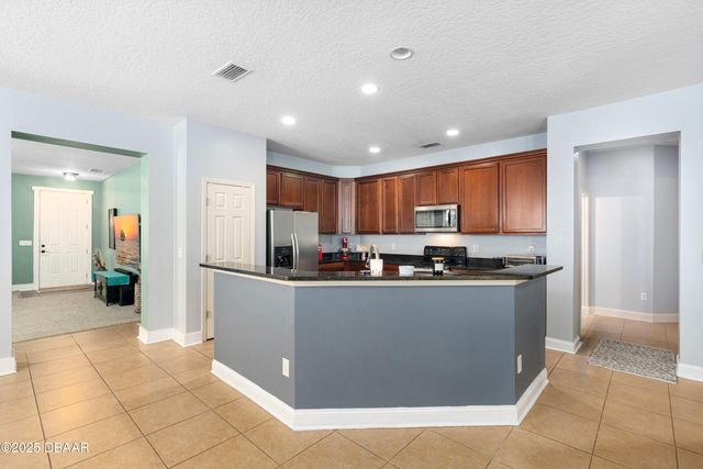 137 Boysenberry Lane, Daytona Beach, FL 32124